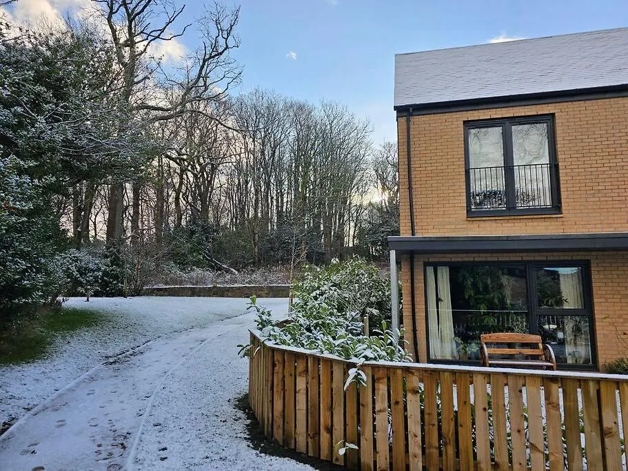 Our House @ Little France Villa Edinburgh