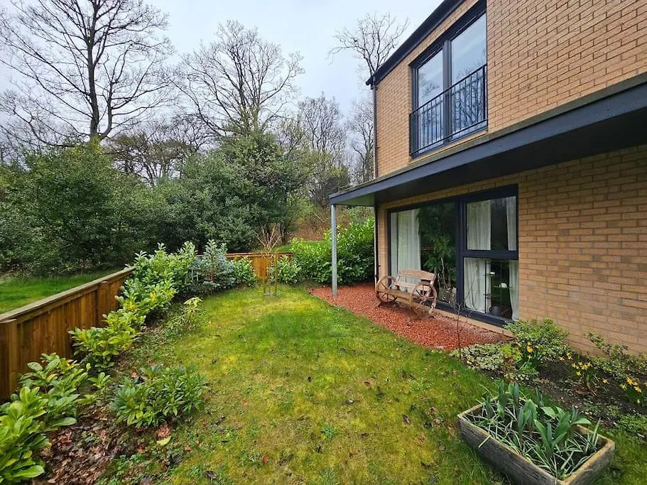 Our House @ Little France Villa Edinburgh